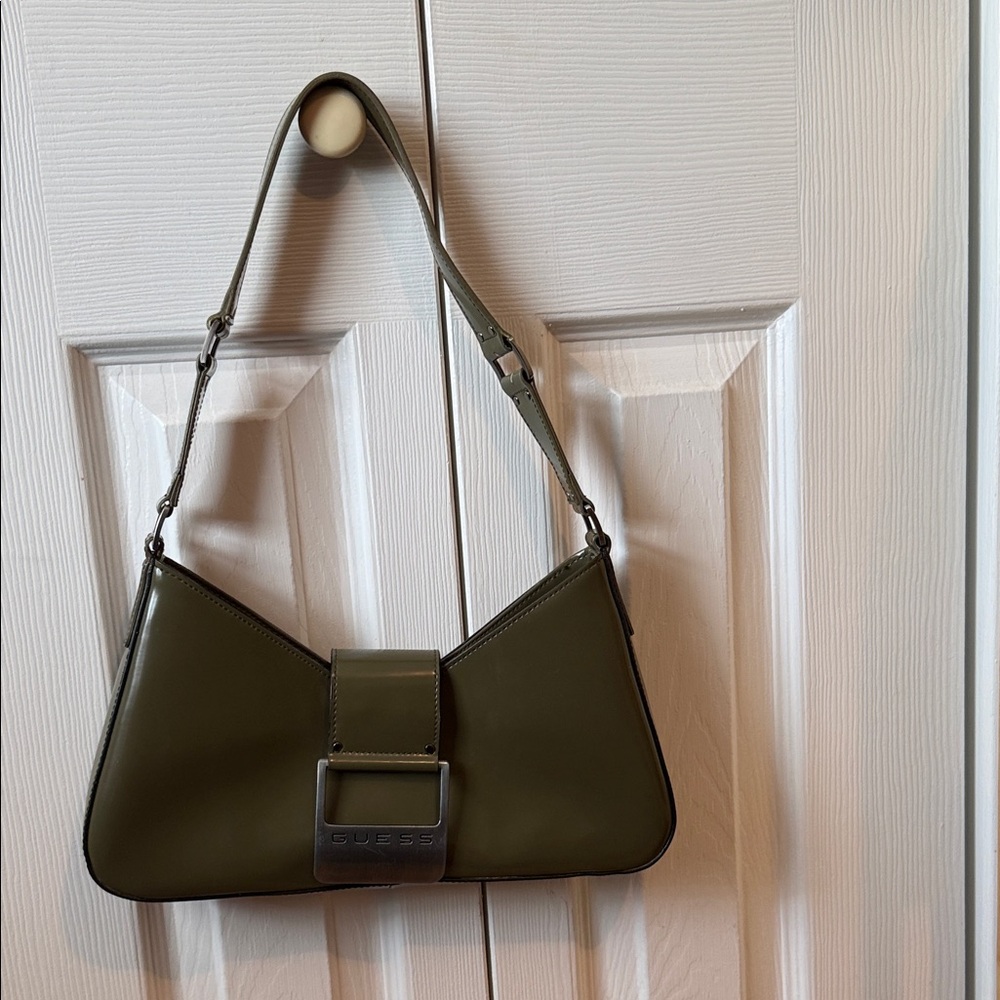 GUESS Shoulder Bag